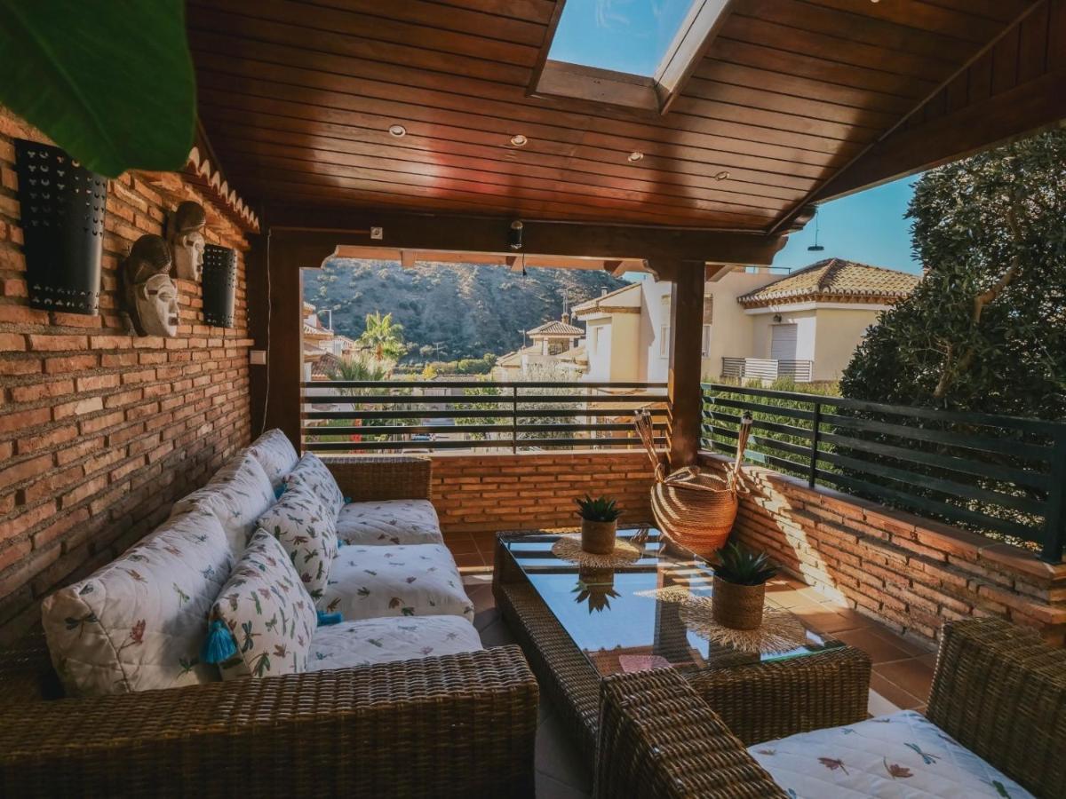 Apartamentos Turisticos Tronca Luxury Гранада Экстерьер фото