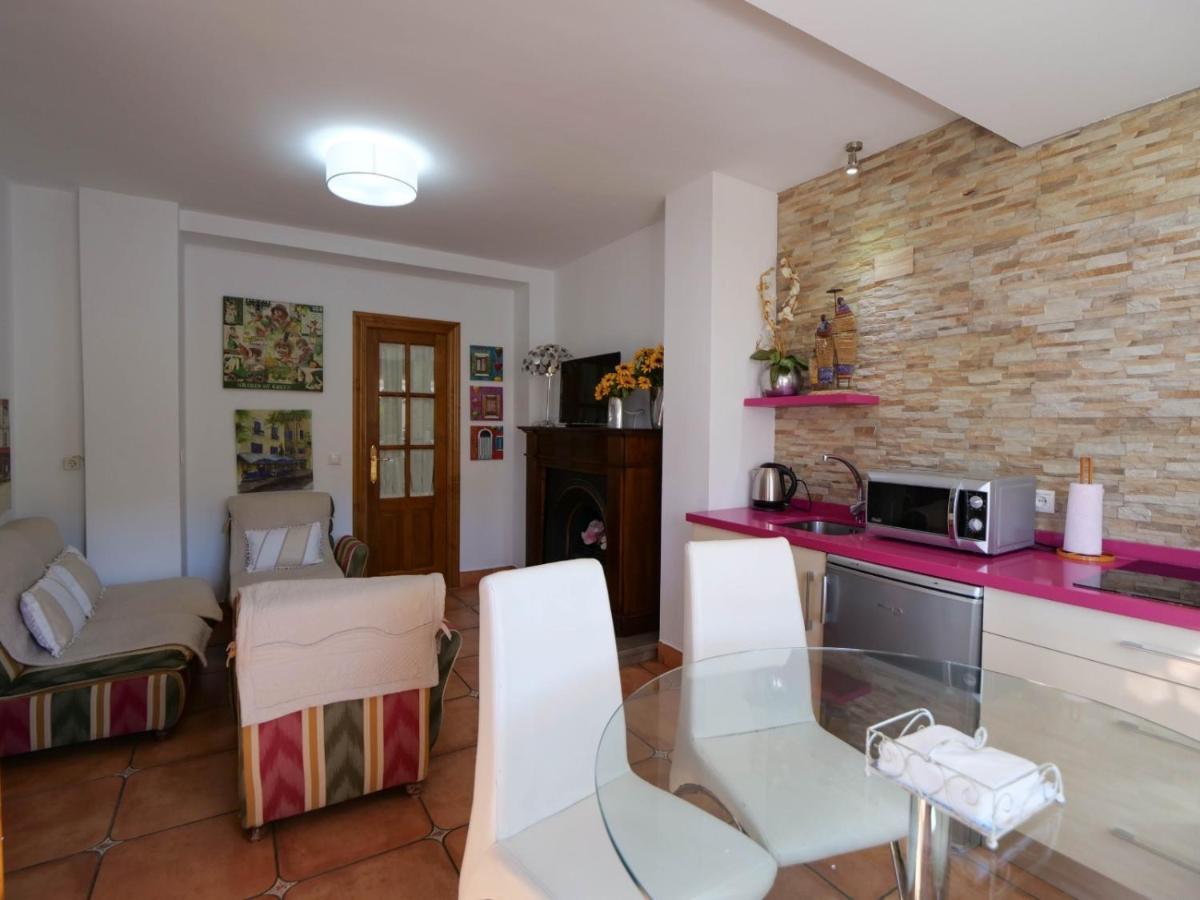 Apartamentos Turisticos Tronca Luxury Гранада Экстерьер фото