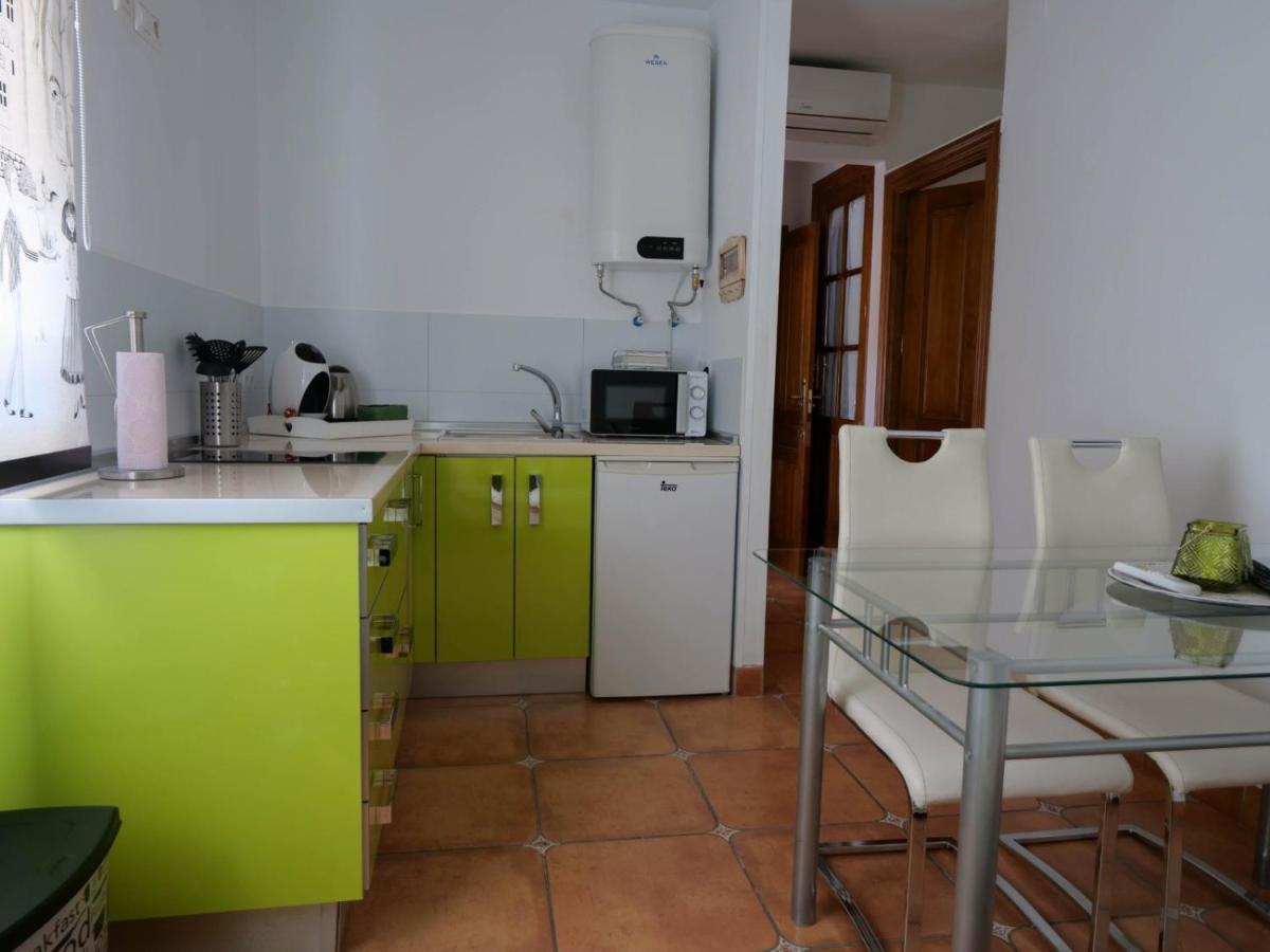 Apartamentos Turisticos Tronca Luxury Гранада Экстерьер фото